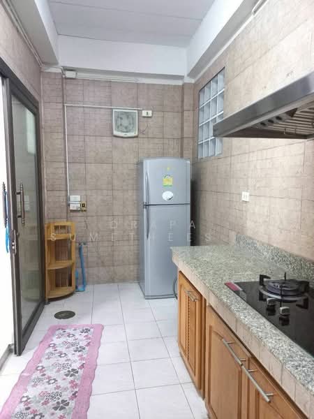 Aspire Rama 9, Bangkok, Soi Rama 9, Rama 9 Road, Huai Khwang, Huai Khwang, Bangkok, 3 Bedrooms, 150 sqm, Condo For Sale, by Orapa Sumetheesirisakul, 500288633 - DDproperty.com