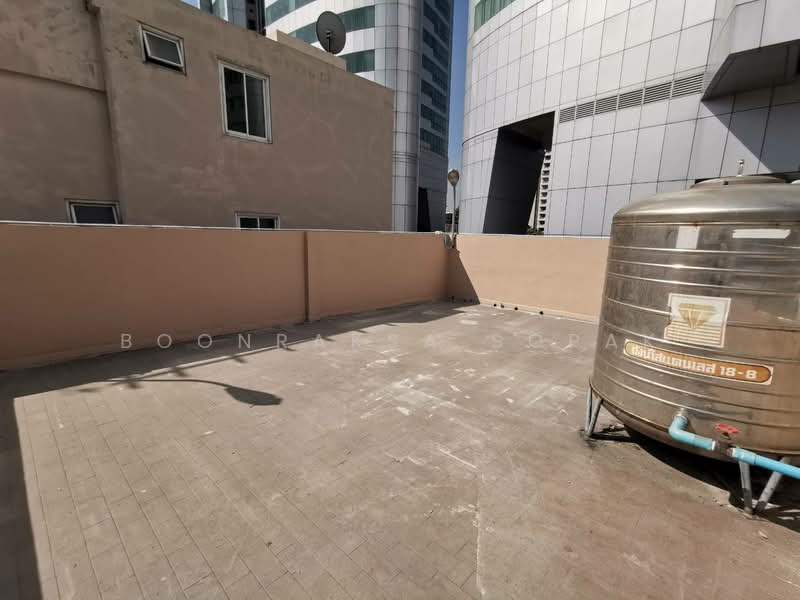 บ้าน 4-ห้องนอน, กรุงเทพ, คลองเตย, คลองเตย, กรุงเทพ, 440 ตร.ม., บ้านเดี่ยว ให้เช่า, โดย Boonraksa Sopak, 500288656 - DDproperty.com