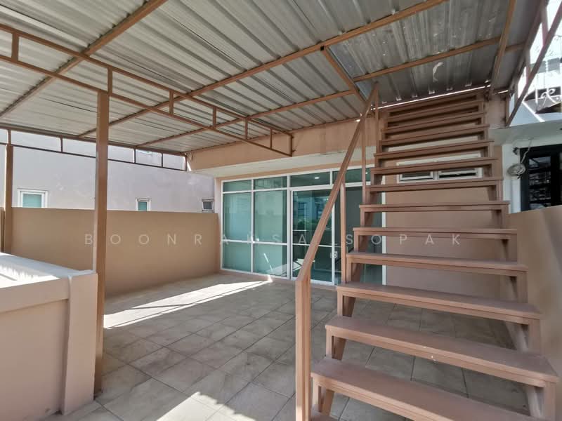 For Rent - 4-BR House, Bangkok