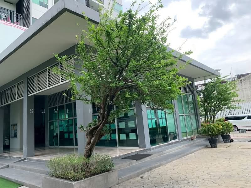 Intro Phaholyothin-Pradipat, Bangkok, Pradipat, Samsen Nai, Phaya Thai, Bangkok, 2 Bedrooms, 76 sqm, Condo For Sale, by Orapa Sumetheesirisakul, 500288659 - DDproperty.com
