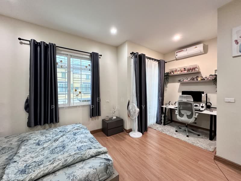 For Sale - Golden Town Sriracha-Assumption, Chon Buri (Pattaya)