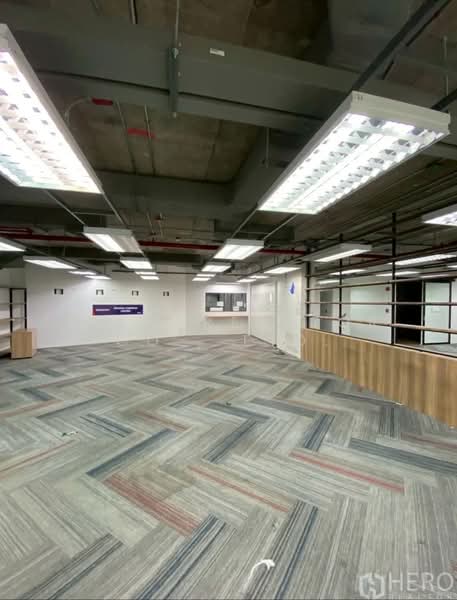 For Rent Office Space 1,116 sqm Watthana, Bangkok near BTS Asok & MRT Sukhumvit HRE00679, Bangkok, Khlongtoei Nua, Watthana, Bangkok, , 1,116 sqm, Office Space For Rent, by Hero Realtor Co., Ltd., 500288709 - DDproperty.com