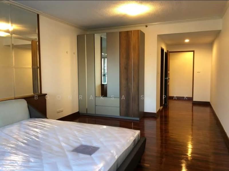 Sathorn Park Place : สาธร พาร์ค เพลส, กรุงเทพ, 27 สาทรใต้, ทุ่งมหาเมฆ, สาทร, กรุงเทพ, 240 ตร.ม., คอนโด ให้เช่า, โดย Boonraksa Sopak, 500288711 - DDproperty.com