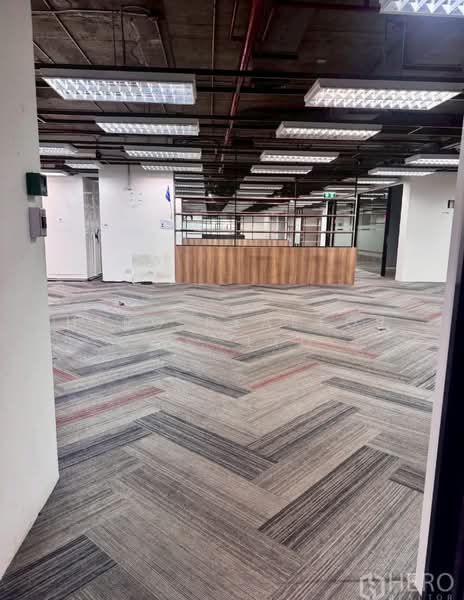 ให้เช่า - For Rent Office Space 612 sqm near BTS Asok & MRT Sukhumvit HRE00680, กรุงเทพ