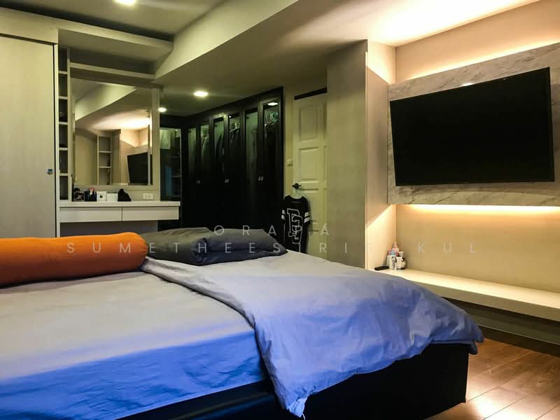 For Sale - Royal Castle Sukhumvit, Bangkok