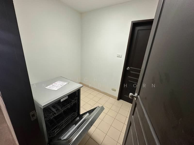 Grand Langsuan, Bangkok, Soi Lang Suan ,Ploenchit Road, Lumphini, Pathum Wan, Bangkok, 3 Bedrooms, 170 sqm, Condo For Rent, by Vichai  Annavakulthorn, 500288809 - DDproperty.com
