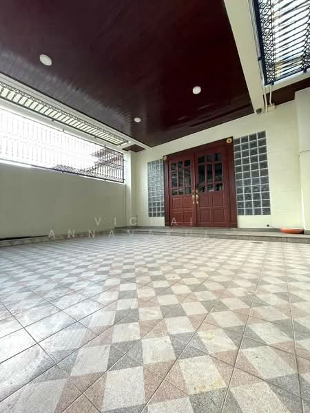 ทาวน์เฮ้าส์ 4-ห้องนอน, กรุงเทพ, ช่องนนทรี, ยานนาวา, กรุงเทพ, 445 ตร.ม., ทาวน์เฮ้าส์ ให้เช่า, โดย Vichai  Annavakulthorn, 500288836 - DDproperty.com