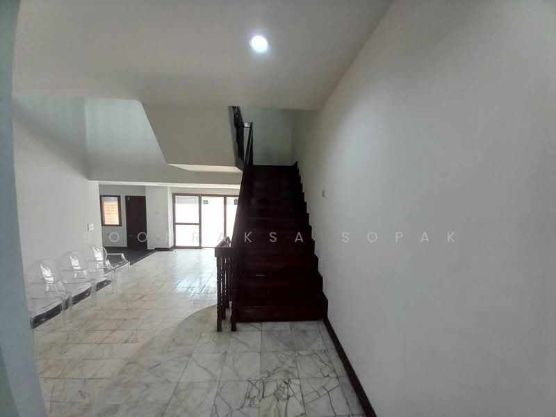 undefined, Bangkok, Khlong Tan Nua, Watthana, Bangkok, 3 Bedrooms, 263 sqm, Townhouse For Rent, by Boonraksa Sopak, 500288855 - DDproperty.com