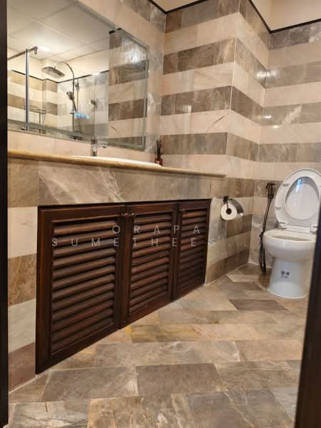 Silom Suite, Bangkok, Soi Sathorn 12, Sathorn Road, Silom, Bang Rak, Bangkok, 1 Bedroom, 43 sqm, Condo For Sale, by Orapa Sumetheesirisakul, 500288877 - DDproperty.com