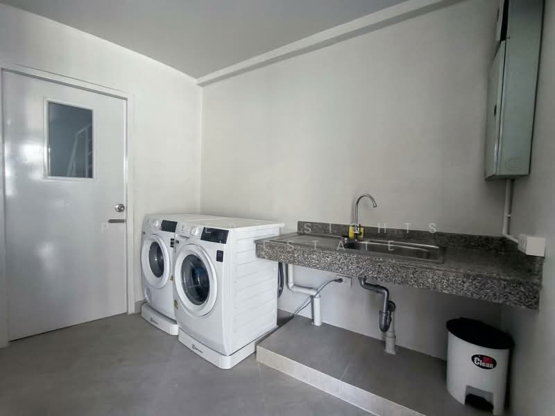 Villa Fourteen, Bangkok, Soi Sukhumvit 14, Khlong Toei, Khlong Toei, Bangkok, 4 Bedrooms, 328 sqm, Condo For Rent, by PROPERTYSIGHTS REAL ESTATE, 500288938 - DDproperty.com