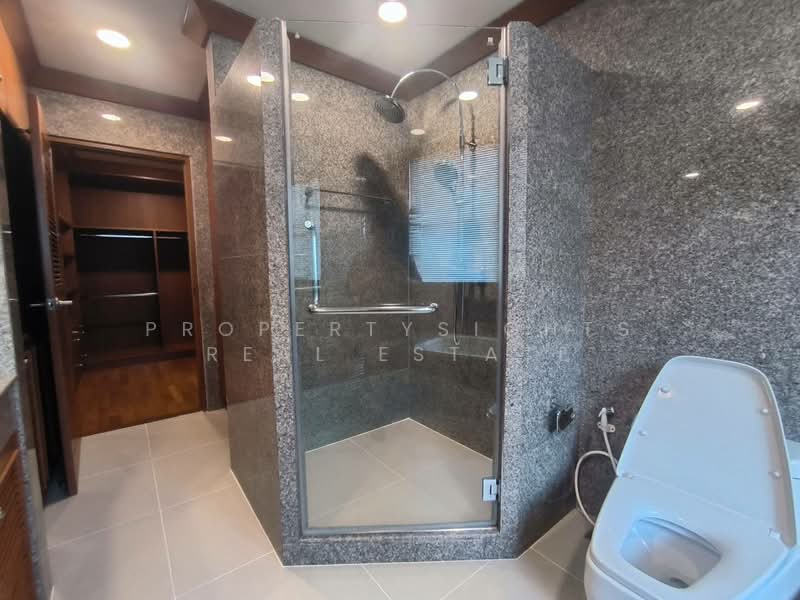 Villa Fourteen, Bangkok, Soi Sukhumvit 14, Khlong Toei, Khlong Toei, Bangkok, 4 Bedrooms, 328 sqm, Condo For Rent, by PROPERTYSIGHTS REAL ESTATE, 500288938 - DDproperty.com