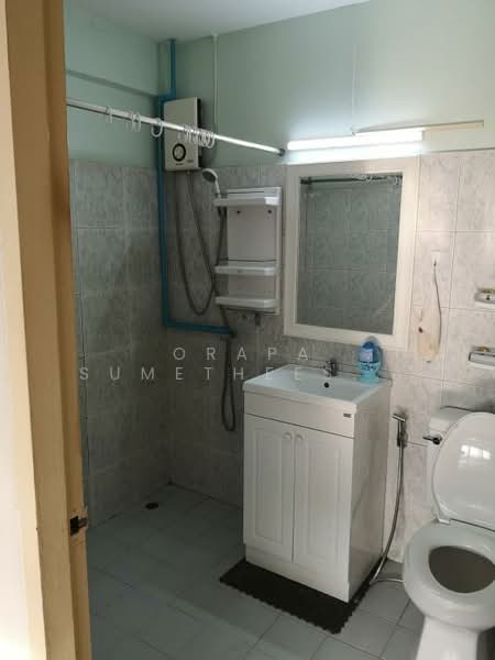 For Sale - 3-BR Townhouse, Bangkok