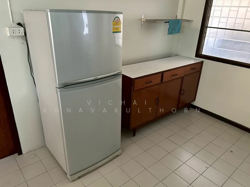 2-BR House, Bangkok, Khong Tan, Khlong Toei, Bangkok, 2 Bedrooms, 150 sqm, Single Detached House For Rent, by Vichai  Annavakulthorn, 500288972 - DDproperty.com