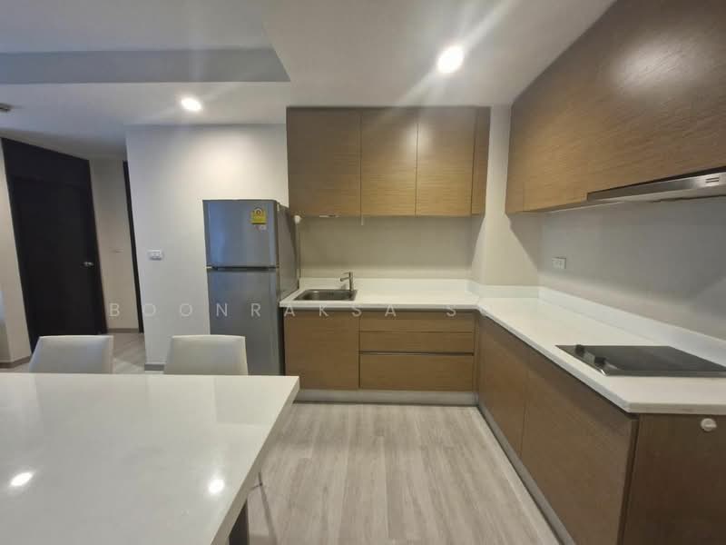 The Rajdamri, Bangkok, Ratchadamri Road, Lumphini, Pathum Wan, Bangkok, 2 Bedrooms, 112 sqm, Condo For Rent, by Boonraksa Sopak, 500288973 - DDproperty.com