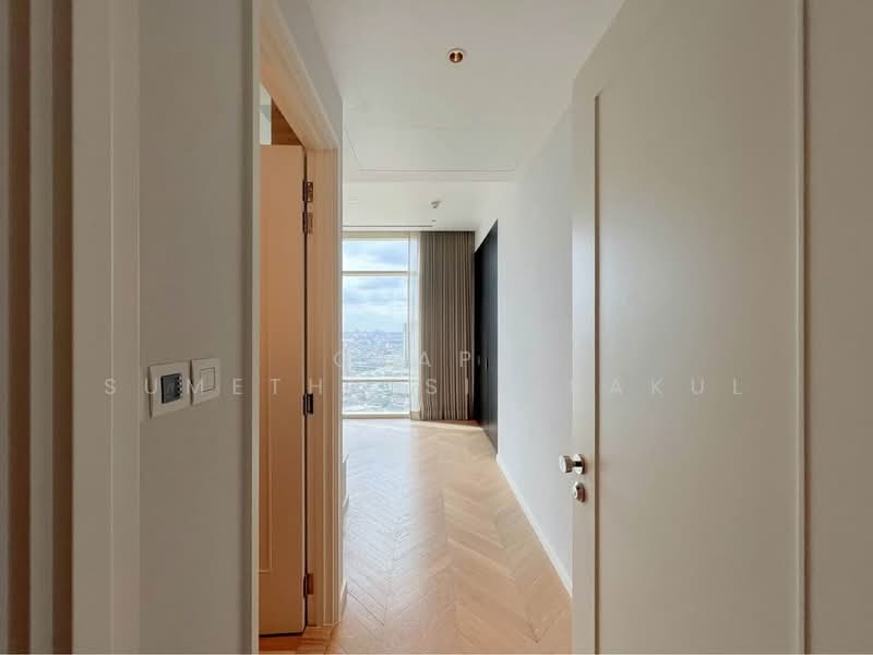 Four Seasons Private Residences : โฟร์ ซีซั่นส์ ไพรเวท เรสสิเด้นซ์, กรุงเทพ, 300 ถนนเจริญกรุง, ยานนาวา, สาทร, กรุงเทพ, 192 ตร.ม., คอนโด ขาย, โดย Orapa Sumetheesirisakul, 500288986 - DDproperty.com
