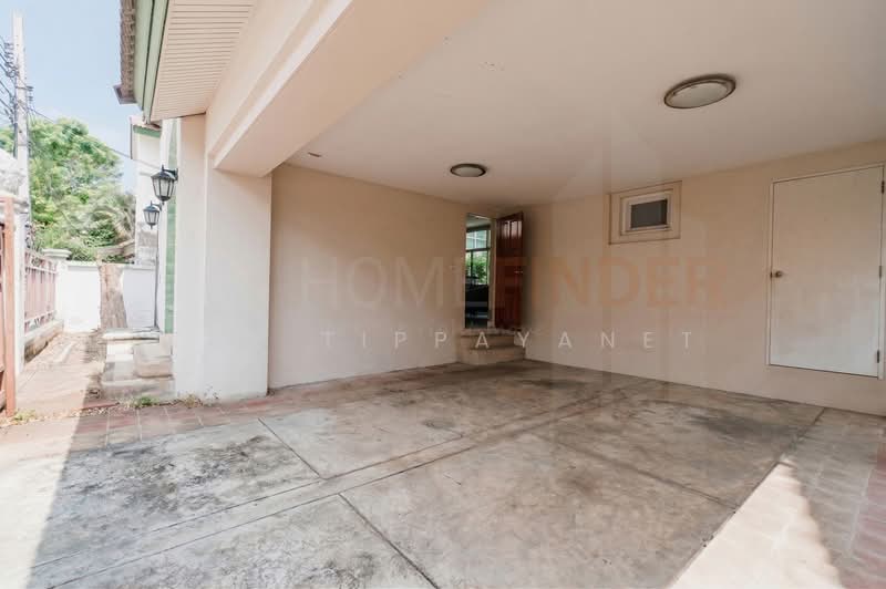 Rasa Spanish Courtyard : รสา สแปนิช คอร์ทยาร์ด, กรุงเทพ, จรเข้บัว, ลาดพร้าว, กรุงเทพ, 230 ตร.ม., บ้านเดี่ยว ขาย, โดย Kay Tippayanet, 500288993 - DDproperty.com