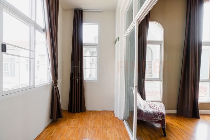 Rasa Spanish Courtyard, Bangkok, Chorake Bua, Lat Phrao, Bangkok, 3 Bedrooms, 230 sqm, Single Detached House For Sale, by Kay Tippayanet, 500288993 - DDproperty.com