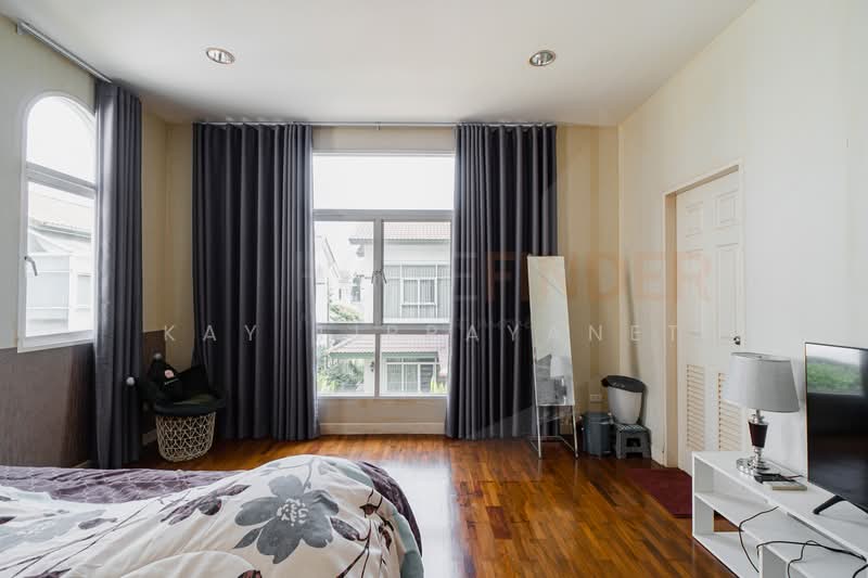 Rasa Spanish Courtyard, Bangkok, Chorake Bua, Lat Phrao, Bangkok, 3 Bedrooms, 230 sqm, Single Detached House For Sale, by Kay Tippayanet, 500288993 - DDproperty.com