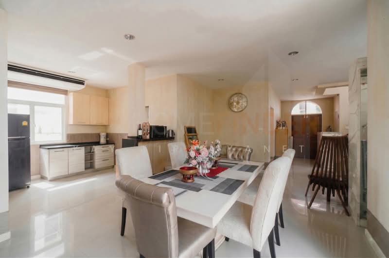 Rasa Spanish Courtyard, Bangkok, Chorake Bua, Lat Phrao, Bangkok, 3 Bedrooms, 230 sqm, Single Detached House For Sale, by Kay Tippayanet, 500288993 - DDproperty.com