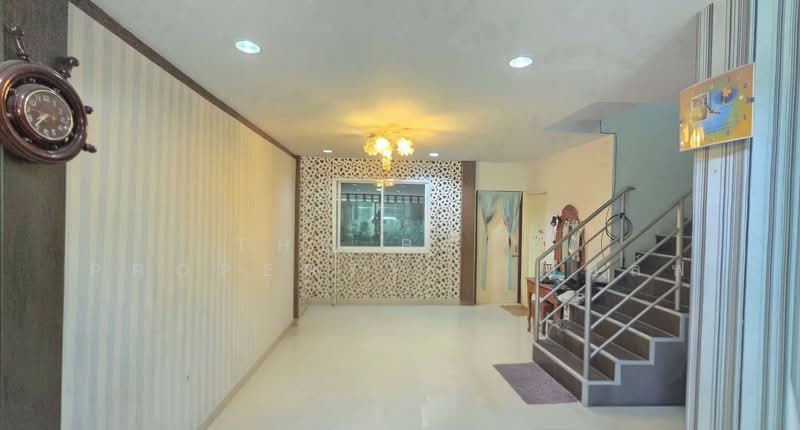 ทาวน์เฮ้าส์วัดใหม่ จันทบุรี, Chanthaburi, Wat Mai, Muang Chanthaburi, Chanthaburi, 3 Bedrooms, 168 sqm, Townhouse For Sale, by The Best Property   กอล์ฟ, 500288998 - DDproperty.com