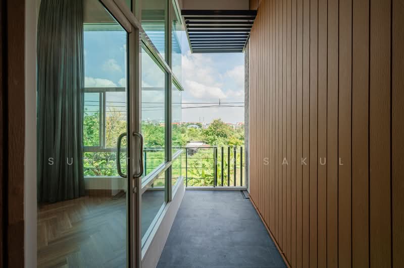 4-BR Townhouse, Bangkok, Lat Phrao, Lat Phrao, Bangkok, 4 Bedrooms, 445 sqm, Townhouse For Sale, by Orapa Sumetheesirisakul, 500288999 - DDproperty.com