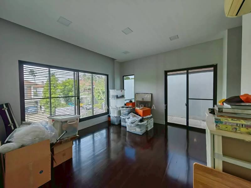 Nantawan Pinklao-Ratchapruek, Bangkok, Ratchaphruek Road, Taling Chan, Taling Chan, Bangkok, 4 Bedrooms, 338 sqm, Single Detached House For Sale, by BUSSAYAPAT ., 500289030 - DDproperty.com