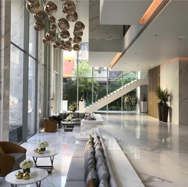 Hyde Sukhumvit 11, Bangkok, 11 Soi Sukhumvit 11, Khlongtoei Nua, Watthana, Bangkok, 1 Bedroom, 32 sqm, Condo For Sale, by Nuttharom Linla, 500289032 - DDproperty.com