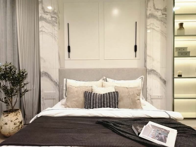 Royce Private Residences, Bangkok, 61 Soi Sukhumvit 31, Khlongtoei Nua, Watthana, Bangkok, 3 Bedrooms, 143 sqm, Condo For Sale, by Orapa Sumetheesirisakul, 500289115 - DDproperty.com