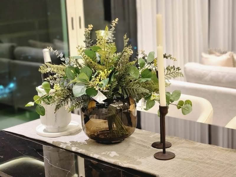 Royce Private Residences, Bangkok, 61 Soi Sukhumvit 31, Khlongtoei Nua, Watthana, Bangkok, 3 Bedrooms, 143 sqm, Condo For Sale, by Orapa Sumetheesirisakul, 500289115 - DDproperty.com