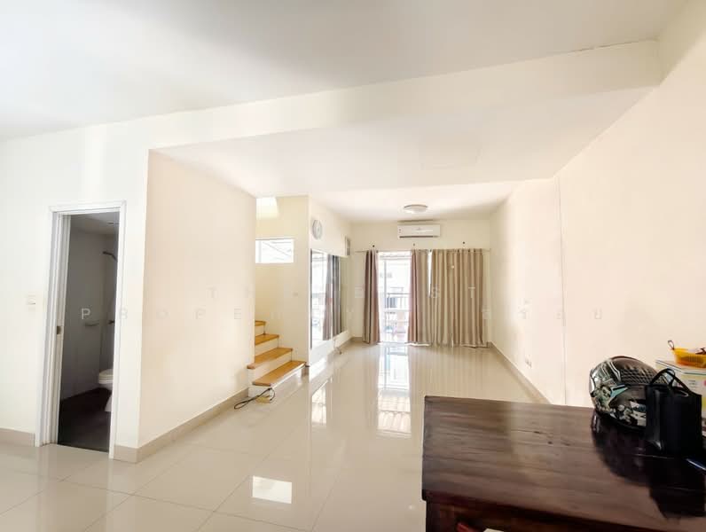 Pruksa Ville 49 Srinakain : พฤกษาวิลล์ 49 ศรีนครินทร์, สมุทรปราการ, ถนน ศรีนครินทร์, บางเมือง, เมืองสมุทรปราการ, สมุทรปราการ, 120 ตร.ม., ทาวน์เฮ้าส์ ขาย, โดย The Best Property   สร้อย, 500289121 - DDproperty.com