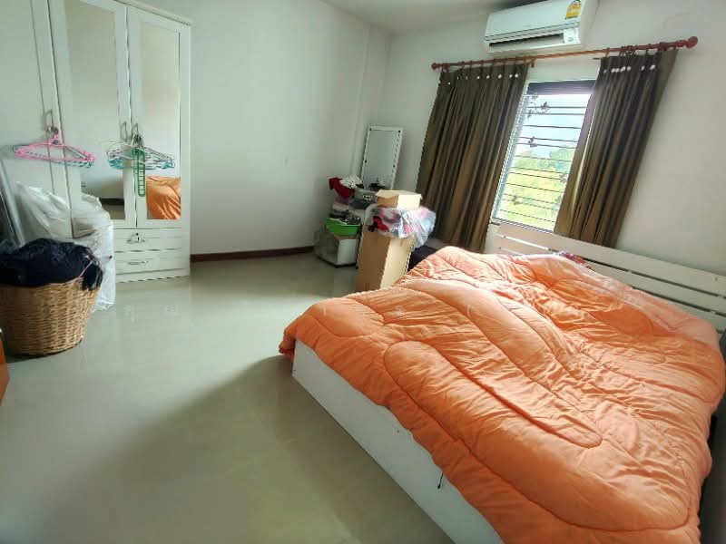 ทาวน์เฮ้าส์ 3 ชั้น หมู่บ้านไพโรจน์ โครงการ 5 บางนา ทำเลดี ราคาถูก, กรุงเทพ, บางนา-ตราด, บางนาเหนือ, บางนา, กรุงเทพ, 180 ตร.ม., ทาวน์เฮ้าส์ ขาย, โดย คุณ วิภาพร (ภา), 500289132 - DDproperty.com