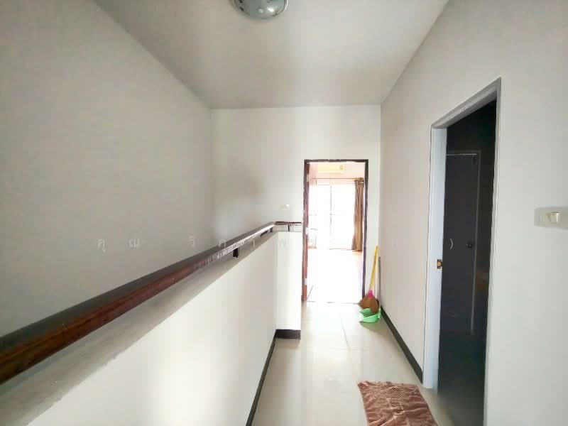 ทาวน์เฮ้าส์ 3 ชั้น หมู่บ้านไพโรจน์ โครงการ 5 บางนา ทำเลดี ราคาถูก, Bangkok, บางนา-ตราด, Bang Na Nuea, Bang Na, Bangkok, 4 Bedrooms, 180 sqm, Townhouse For Sale, by คุณ วิภาพร (ภา), 500289132 - DDproperty.com