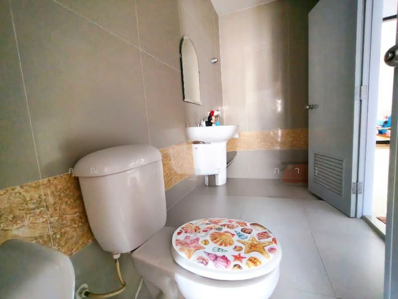 ทาวน์เฮ้าส์ 3 ชั้น หมู่บ้านไพโรจน์ โครงการ 5 บางนา ทำเลดี ราคาถูก, กรุงเทพ, บางนา-ตราด, บางนาเหนือ, บางนา, กรุงเทพ, 180 ตร.ม., ทาวน์เฮ้าส์ ขาย, โดย คุณ วิภาพร (ภา), 500289132 - DDproperty.com