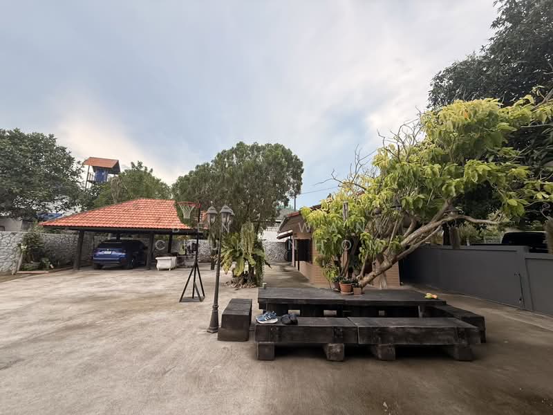 Freehold family home or technical/business office in a prime private location near Mabprachan Lake., ชลบุรี, โป่ง, บางละมุง, ชลบุรี, 100 ตร.ม., บ้านเดี่ยว ขาย, โดย Benjawan Chukunhom, 500289141 - DDproperty.com