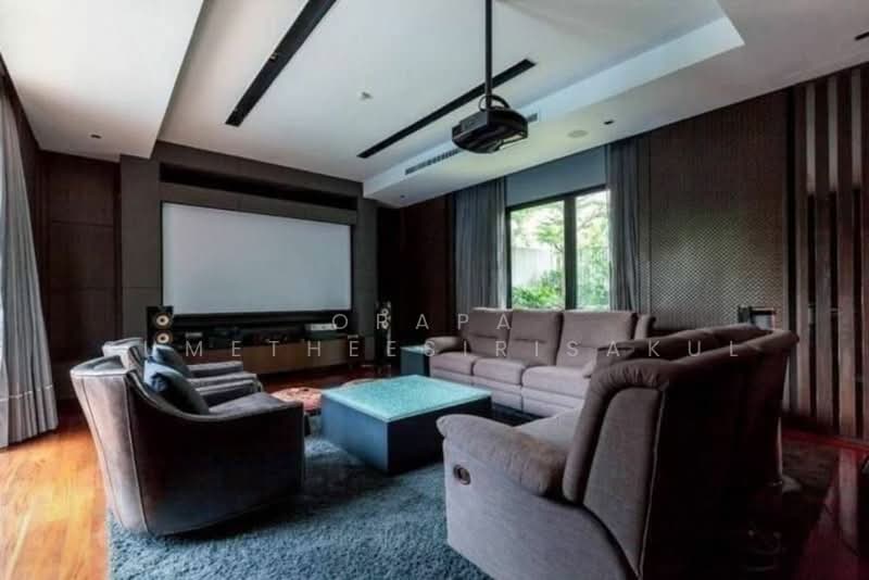 5-BR House, Bangkok, Khlong Tan Nua, Watthana, Bangkok, 5 Bedrooms, 1,250 sqm, Single Detached House For Sale, by Orapa Sumetheesirisakul, 500289168 - DDproperty.com