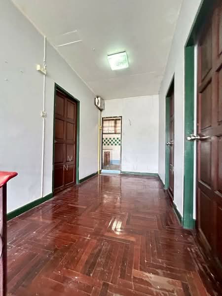 4-BR House, Bangkok, Samsen Nok, Huai Khwang, Bangkok, 4 Bedrooms, 220 sqm, Single Detached House For Rent, by Vichai  Annavakulthorn, 500289188 - DDproperty.com