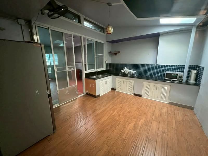 บ้าน 4-ห้องนอน, กรุงเทพ, สามเสนนอก, ห้วยขวาง, กรุงเทพ, 220 ตร.ม., บ้านเดี่ยว ให้เช่า, โดย Vichai  Annavakulthorn, 500289188 - DDproperty.com