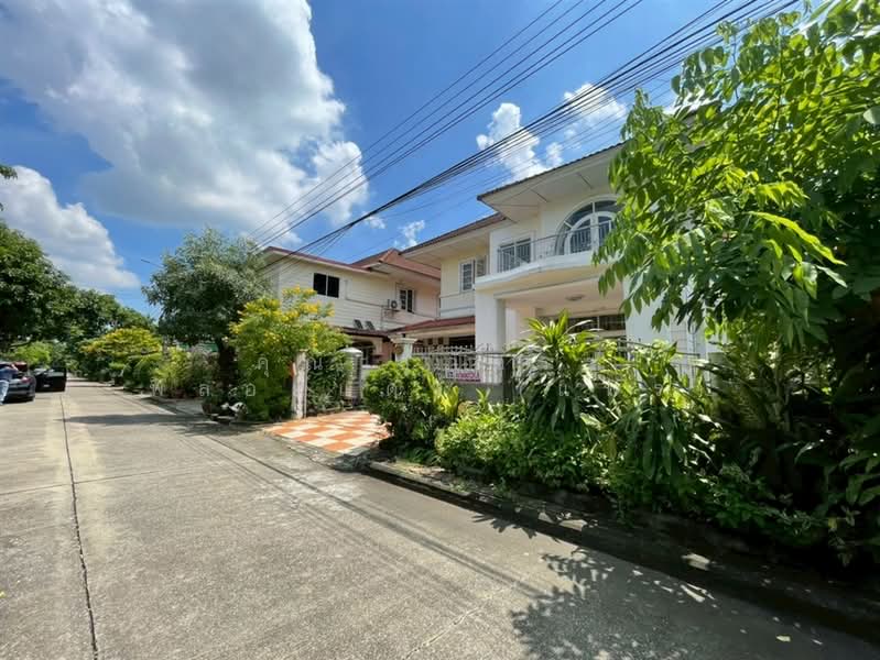 Lalin Greenville Ramintra-Watcharapol, Bangkok, Sukhaphiban 5 Road, O-Ngoen, Sai Mai, Bangkok, 3 Bedrooms, 180 sqm, Single Detached House For Sale, by คุณ สุภัตรา พลอยแดง (แพร), 500289190 - DDproperty.com