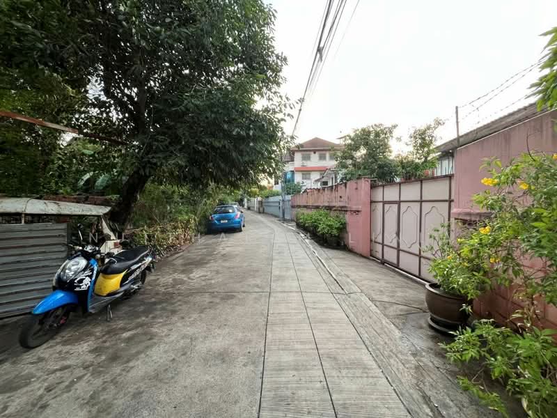 บ้าน 4-ห้องนอน, กรุงเทพ, คลองตันเหนือ, วัฒนา, กรุงเทพ, 300 ตร.ม., บ้านเดี่ยว ขาย, โดย Nuttharom Linla, 500289221 - DDproperty.com