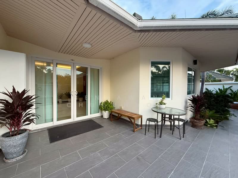 กรีน ฟิล วิลล่า 5, Chon Buri (Pattaya), Nong Pla Lai, Bang Lamung (Pattaya), Chon Buri (Pattaya), 4 Bedrooms, 189 sqm, Single Detached House For Rent, by Benjawan Chukunhom, 500289226 - DDproperty.com