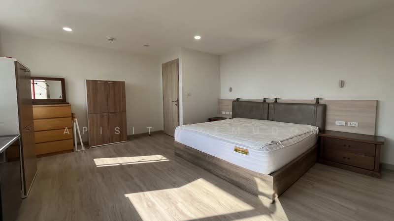 President Park Sukhumvit 24, Bangkok, 99 Sukhumvit 24 Alley, Khlongtoei Nua, Watthana, Bangkok, 4 Bedrooms, 223 sqm, Condo For Rent, by Apisit Premudom, 500289260 - DDproperty.com
