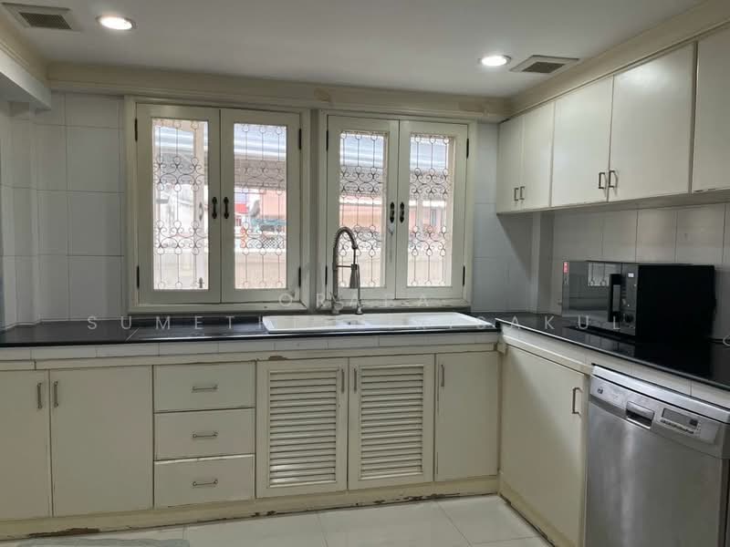 บ้าน 4-ห้องนอน, กรุงเทพ, บางจาก, พระโขนง, กรุงเทพ, 500 ตร.ม., บ้านเดี่ยว ขาย, โดย Orapa Sumetheesirisakul, 500289264 - DDproperty.com