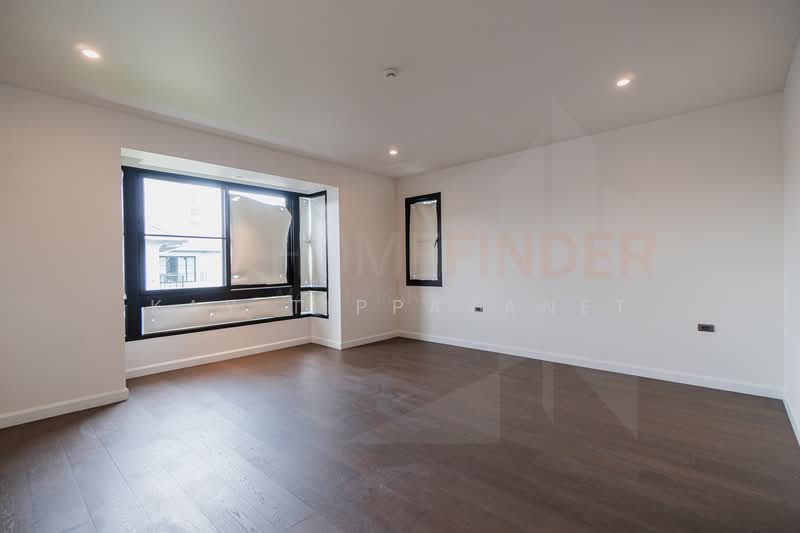 NICHADA ONYX, Nonthaburi, Bang Talat, Pak Kret, Nonthaburi, 5 Bedrooms, 880 sqm, Single Detached House For Sale, by Kay Tippayanet, 500289298 - DDproperty.com