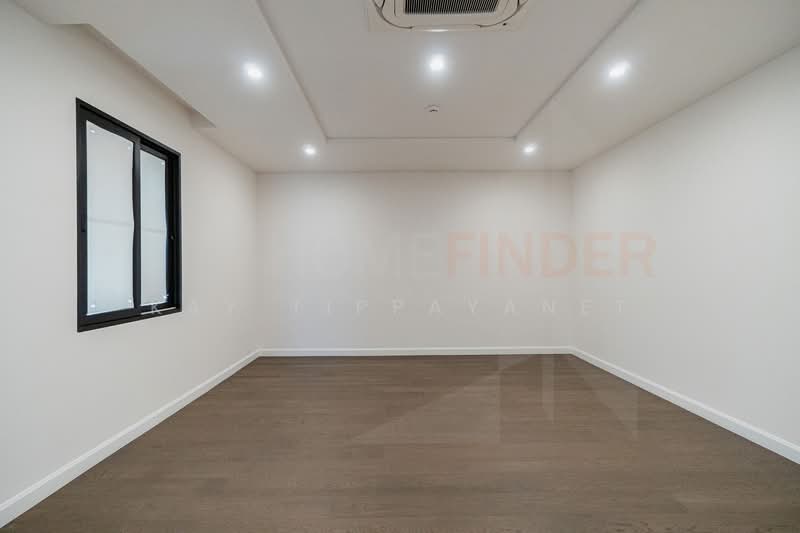 NICHADA ONYX, Nonthaburi, Bang Talat, Pak Kret, Nonthaburi, 5 Bedrooms, 880 sqm, Single Detached House For Sale, by Kay Tippayanet, 500289298 - DDproperty.com
