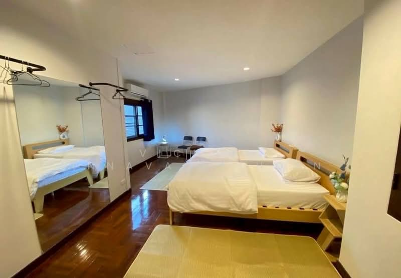 ทาวน์เฮ้าส์ 6-ห้องนอน, กรุงเทพ, พระโขนงเหนือ, วัฒนา, กรุงเทพ, 280 ตร.ม., ทาวน์เฮ้าส์ ให้เช่า, โดย Vichai  Annavakulthorn, 500289319 - DDproperty.com