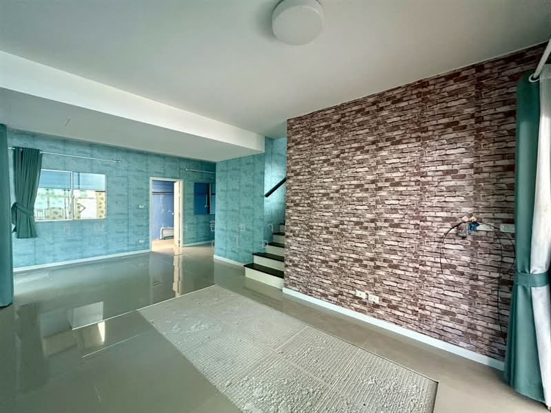 Baan Pruksa 86/2 Ladkrabang-Suvarnabhumi : บ้านพฤกษา 86/2 ลาดกระบัง-สุวรรณภูมิ, สมุทรปราการ, ซ.ลาดกระบัง 54 ถ.ลาดกระบัง, ศีรษะจรเข้น้อย, บางเสาธง, สมุทรปราการ, 120 ตร.ม., ทาวน์เฮ้าส์ ขาย, โดย คุณ ชลธิชา ไชยวงค์ (ไอซ์), 500289326 - DDproperty.com