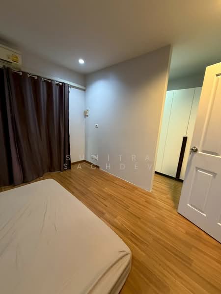 Villette City Pattanakarn 38, Bangkok, Phatthanakan Road, Prawet, Prawet, Bangkok, 4 Bedrooms, 120 sqm, Townhouse For Rent, by Sunitra Sachdev, 500289341 - DDproperty.com