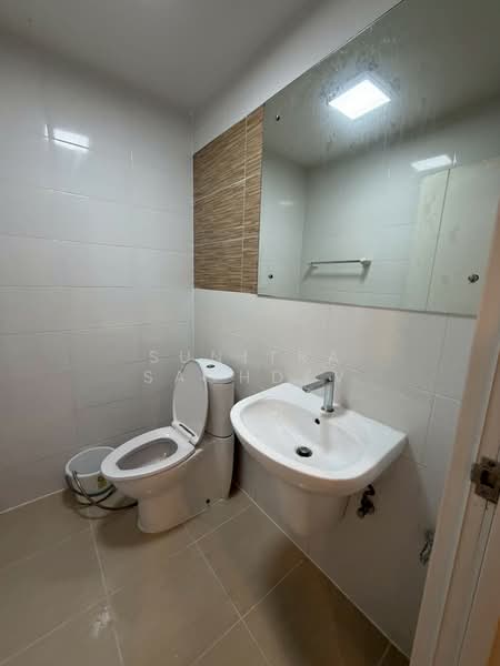 Villette City Pattanakarn 38, Bangkok, Phatthanakan Road, Prawet, Prawet, Bangkok, 4 Bedrooms, 120 sqm, Townhouse For Rent, by Sunitra Sachdev, 500289341 - DDproperty.com