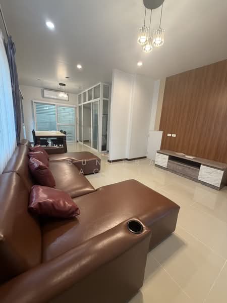 Villette City Pattanakarn 38, Bangkok, Phatthanakan Road, Prawet, Prawet, Bangkok, 4 Bedrooms, 120 sqm, Townhouse For Rent, by Sunitra Sachdev, 500289341 - DDproperty.com
