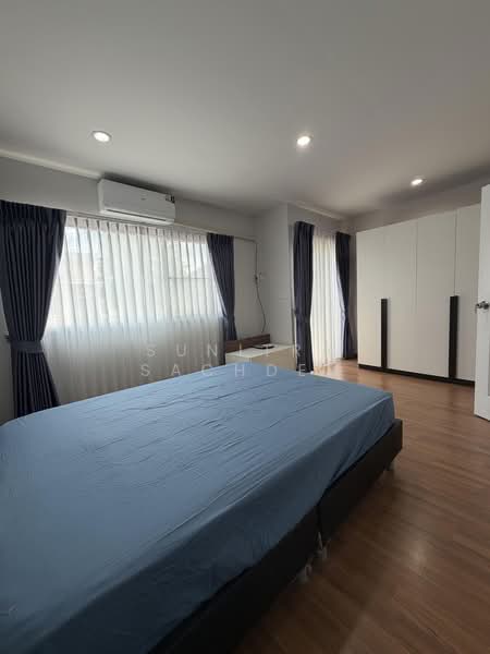 Villette City Pattanakarn 38, Bangkok, Phatthanakan Road, Prawet, Prawet, Bangkok, 4 Bedrooms, 120 sqm, Townhouse For Rent, by Sunitra Sachdev, 500289341 - DDproperty.com